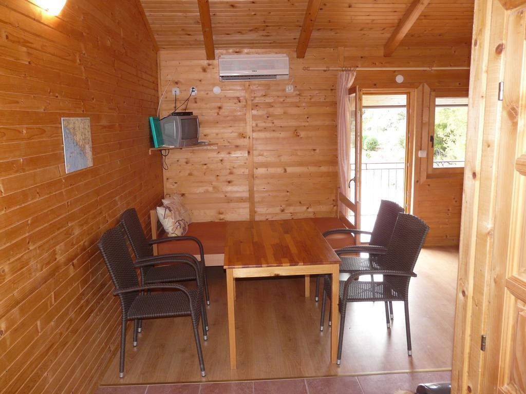 Guest House Jadran Pol Petrovazzo Esterno foto
